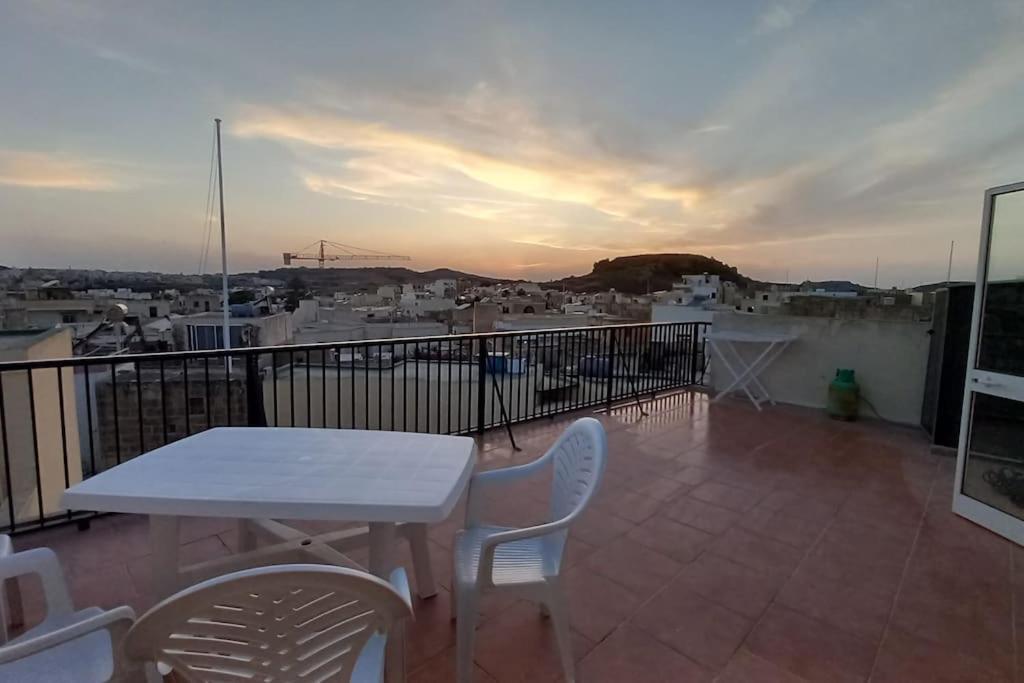 Sunset Suite Victoria Kültér fotó